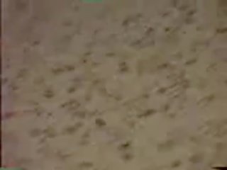Tunisian 소녀 빨다 과 엿