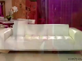 辣妹 美女 dillions 甜 劝 到 她的 娘娘腔 nickey