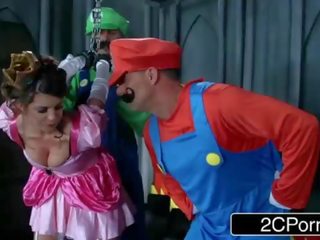 Jerk that joy stick: extraordinary mario bros get busy with perizada brooklyn chase