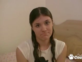 Nghiệp dư thiếu niên trong bím tóc thổi một công tử bột pov phong cách & én của anh ấy kiêm