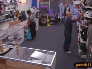 殊死 护士 pawns 她的 甜 阴道 和 得到 捣烂