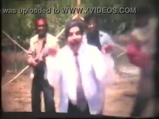 Bangladeshi שחקנית b צִיוּן mov וידאו song רומנטיקה שַׁעֲרוּרִיָה