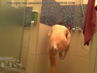 Perky shower