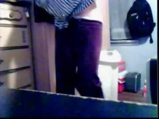 Maturidad may malaki mga utong at mabuhok puke sa webcam