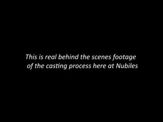 Nubiles 鑄件 - 她 希望 這 工作 壞!