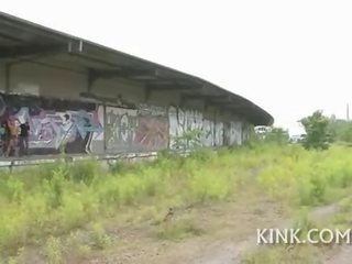 Franceze i ri zonjë e lidhur dhe dyshe depërtuar