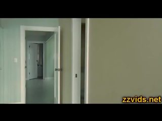 Apdullinātas brunete tori melnas hardcore