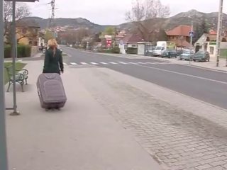 維羅尼卡 belli...she 喜歡 所以 多 到 他媽的
