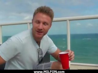 Cute mom big boobs ariani roman 7