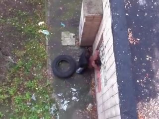 Amatør par fanget knulling utendørs