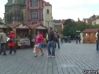 Babi turist je picked up in zajebal