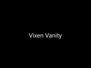 두꺼운 과 크림색의 모든 위에 암 여우 vanitys 바보
