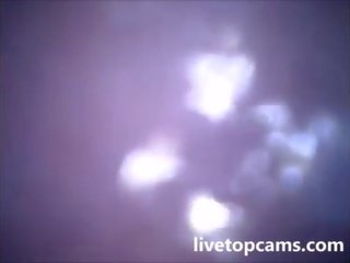 Teenager cums filmed from içinde a uly am at livetopcams pt1