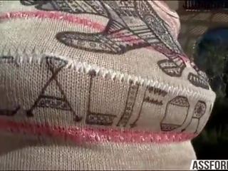 褐发女郎 olivias 白 屁股 得到 一些 一 大 黑色 阳具