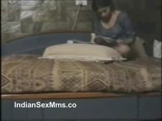 Mumbai esccort 섹스 영화 표시 - indiansexmms.co