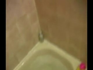陰莖及睪丸虐待 pov 戲弄