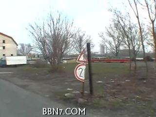 Като възрастен видео в публичен възрастен видео