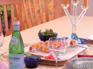 难以置信 乌木 femme fatale imani 玫瑰 得到 准备