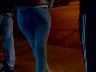 可怕 culo esperando en 啦 parada