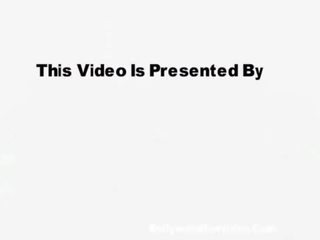 Деси newly женени двойка меден месец mov