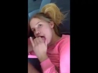 Daddys damsel learned to suck now shes an 의료 practitioner 전화 소녀