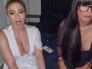Мені caliento y лес hago ель amor a mis mujeres antes де su шоу ан оон стіл танець
