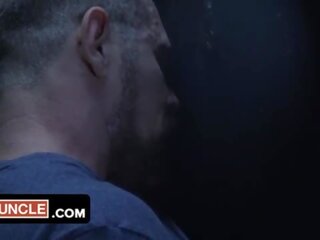 直 繼父 欺騙 成 越來越 一 口交 從 同性戀者 繼子