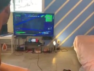 Stretch and Carmela Clutch Fortnite Chronicles part three