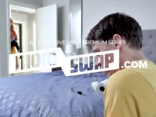 Duýguly big titted betje eje opens a deal with the neighbour and lets him pound her betiň beti götlüje