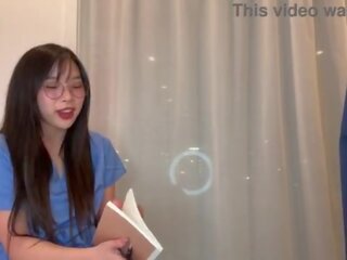 爬行 healer convinces 年轻 医 doc 韩国 damsel 到 他妈的 到 得到 先
