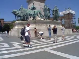 Анджелина врана - публичен възрастен филм в budapest