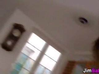 Підліток вдарив по старий чувак