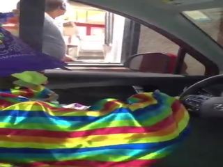 Badhut gets johnson sucked while ordering pangan