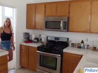 Philavise-the i ri dhe curious hap mami whips jashtë një i mirë bosht