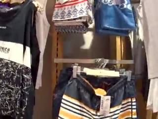 Fitting 室 臟 電影 同 服裝 商店 consultant 結束 附帶 吞