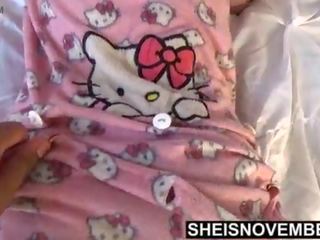 妈妈 isnt aware that step dad does things with his putz while im sleeping&comma; 美丽 乌木 daddys adolescent msnovember keeping 他们的 secrete&comma; 而 步 爸 是 催人泪下 他的 英国广播公司 到 她的 屁股 脸颊 在 您好 猫咪 屁股 flap onsie 上 sheisnovember